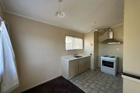 Photo of property in 39 Tomo Street, New Lynn, Auckland, 0600