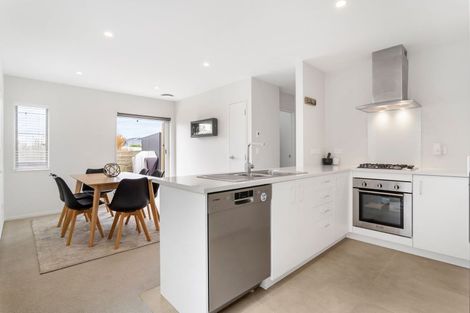 Photo of property in 57 Divide Loop, Takanini, 2112