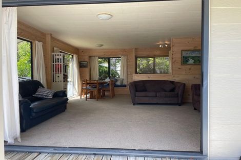 Photo of property in 2/58 Kinloch Road, Kinloch, Taupo, 3377