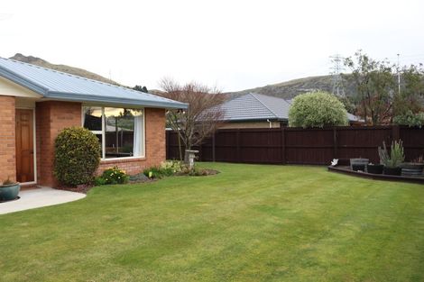 Photo of property in 8 Wendy Place, Heathcote Valley, Christchurch, 8022