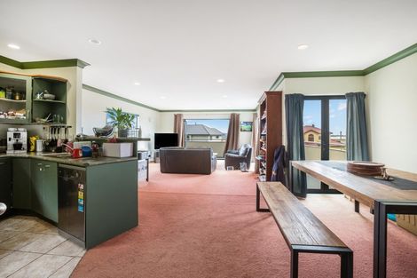 Photo of property in 125 Eskdale Road, Papakowhai, Porirua, 5024