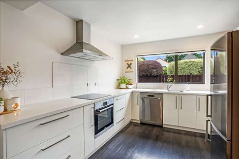 Photo of property in 16 Lancewood Drive, Halswell, Christchurch, 8025