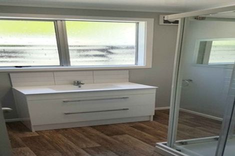 Photo of property in 1/80 Airlie Road, Plimmerton, Porirua, 5026