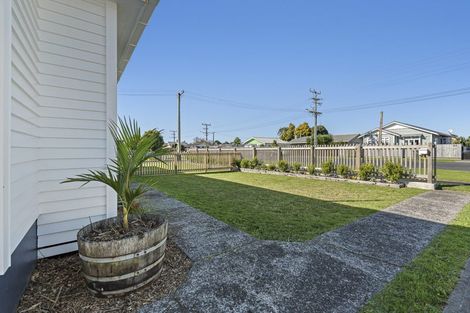 Photo of property in 38-40 Parris Street, Waitara, 4320