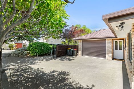 Photo of property in 2/16 James K Baxter Place, Addington, Christchurch, 8024