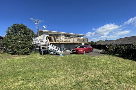 Photo of property in 25 Rishworth Avenue, Stanmore Bay, Whangaparaoa, 0932
