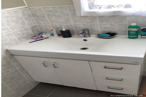 Photo of property in 12 Dolphin Street, Pakuranga, Auckland, 2010