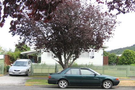 Photo of property in 11 Tacoma Drive, Totara Park, Upper Hutt, 5018