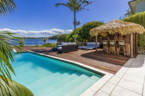 Photo of property in 6 Eric Price Avenue, Takapuna, Auckland, 0620