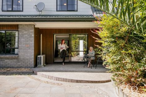 Photo of property in 2/409 Knight Street, Hastings, 4122