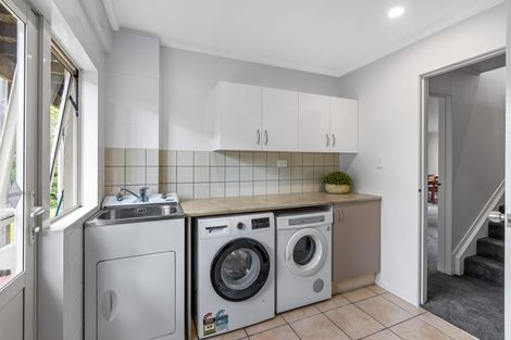 Photo of property in 166 Stapleford Crescent, Browns Bay, Auckland, 0630