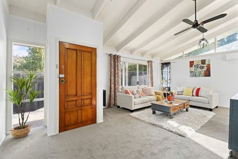 Photo of property in 32b Lyttelton Avenue, Forrest Hill, Auckland, 0620