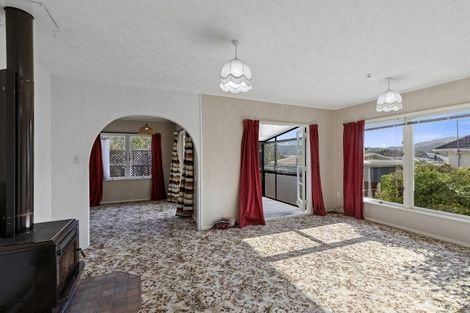 Photo of property in 34 Petrie Street, Wainuiomata, Lower Hutt, 5014