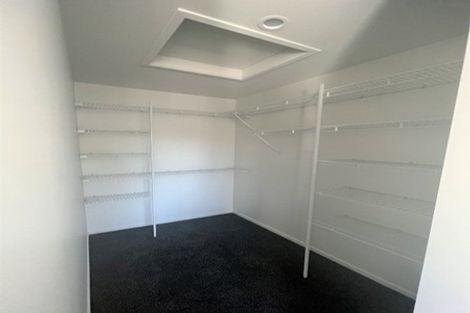 Photo of property in 5 Selkirk Lane, Hamilton Lake, Hamilton, 3204