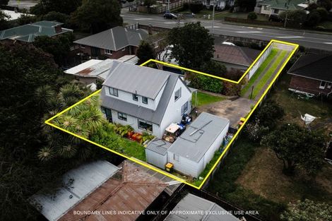 Photo of property in 2/127 Clevedon Road, Papakura, 2110