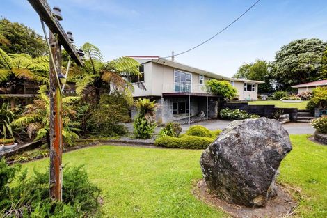 Photo of property in 878 Oeo Road, Auroa, Hawera, 4678