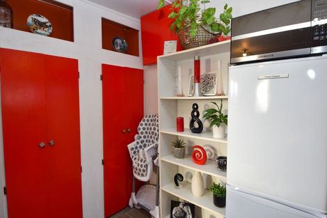 Photo of property in 242 High Street South, Carterton, 5713