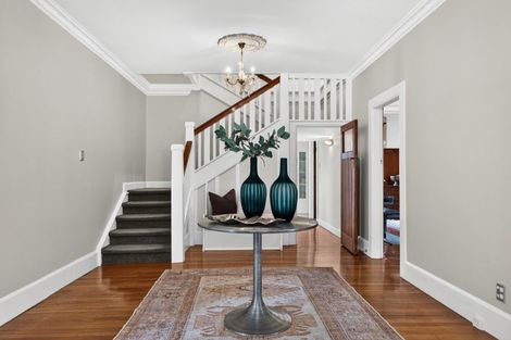 Photo of property in 207 Hurstmere Road, Takapuna, Auckland, 0622