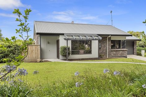 Photo of property in 8 Olwyn Green, Dinsdale, Hamilton, 3204