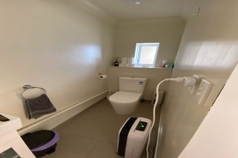 Photo of property in 187a Browns Bay Road, Browns Bay, Auckland, 0630