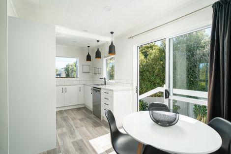 Photo of property in 108 Tamatea Road, Taupo, 3330