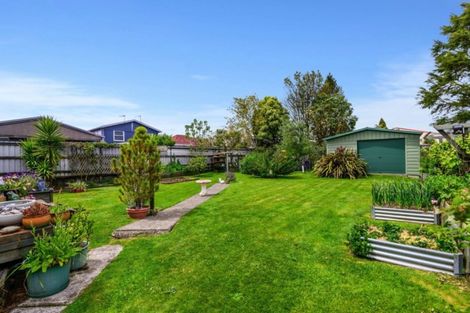 Photo of property in 65 Wallace Crescent, Glenholme, Rotorua, 3010