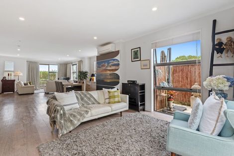 Photo of property in 93 Buckley Avenue, Hobsonville, Auckland, 0616