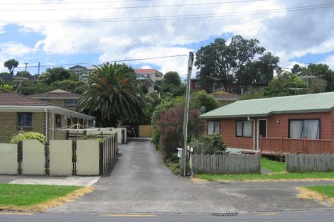 Photo of property in 2/4 Church Street, Onehunga, Auckland, 1061