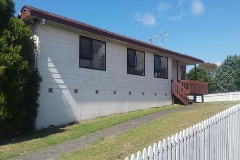 Photo of property in 1 Ebony Place, Massey, Auckland, 0614