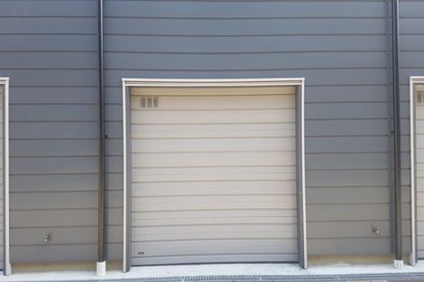 Photo of property in 1/546 Glenfield Road, Glenfield, Auckland, 0629