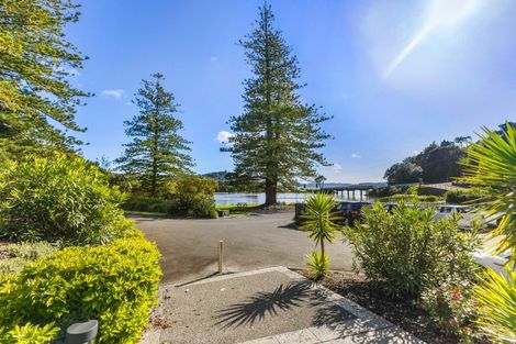 Photo of property in Bridgewater Apartments, 201/7 Te Rangi Cross Road, Paihia, 0200