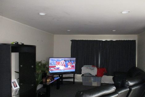 Photo of property in 30 Mana Esplanade, Paremata, Porirua, 5026