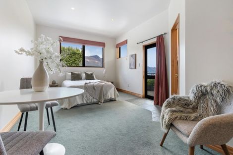 Photo of property in 5a London Lane, Queenstown, 9300
