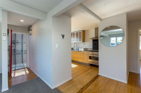 Photo of property in 8 Mckenzie Terrace, Carterton, 5713