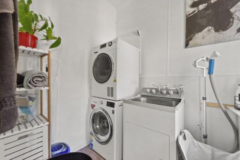 Photo of property in 123 Waimea Road, Nelson South, Nelson, 7010