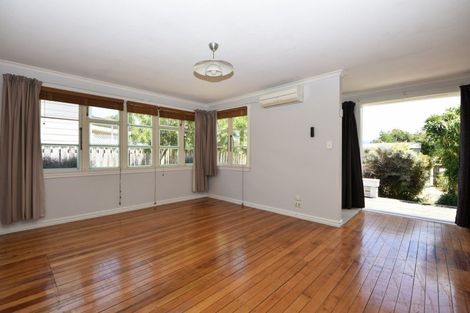 Photo of property in 37 Lincoln Road, Carterton, 5713