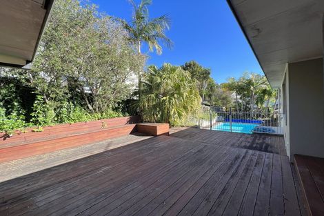 Photo of property in 2 Bellbird Rise, Murrays Bay, Auckland, 0630