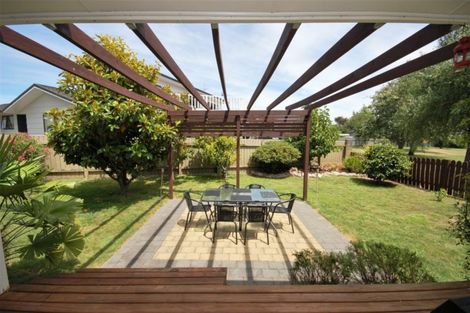 Photo of property in 21 Newberry Place, Richmond Heights, Taupo, 3330