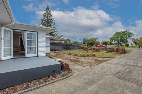 Photo of property in 9 Johnson Street, Bulls, 4818