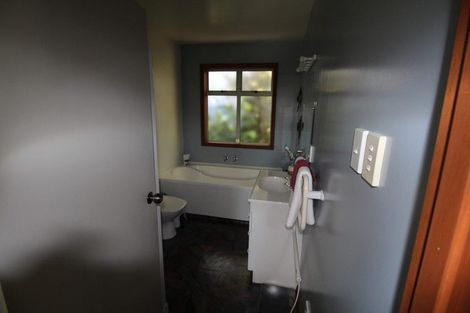 Photo of property in 15 Weenink Road, Karoro, Greymouth, 7805