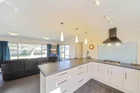 Photo of property in 4 Ohawe Terrace, Ohawe, Hawera, 4671