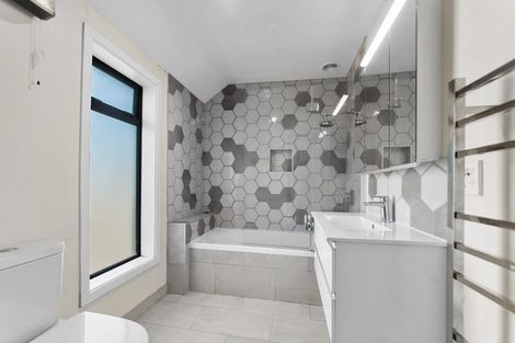 Photo of property in 3/3 Melrose Street, Christchurch Central, Christchurch, 8013