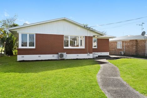 Photo of property in 15 Sheridan Street, Silverdale, Hamilton, 3216