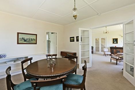 Photo of property in 9 Elizabeth Road, Bluff Hill, Napier, 4110