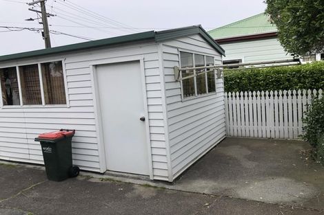 Photo of property in 390-392 Jackson Street, Petone, Lower Hutt, 5012