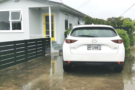 Photo of property in 1/1302 Caroline Road, Mayfair, Hastings, 4122