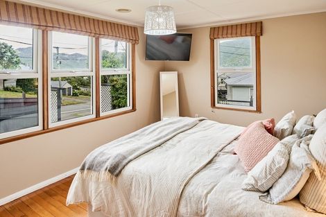 Photo of property in 25 Punjab Street, Khandallah, Wellington, 6035