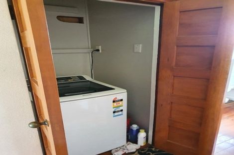 Photo of property in 5 Clark Road, Pahurehure, Papakura, 2113