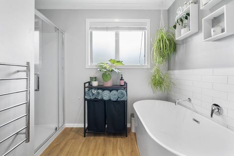 Photo of property in 90 Ranui Street, Dinsdale, Hamilton, 3204