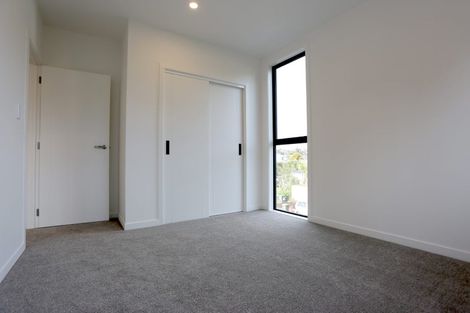 Photo of property in 13a King Richard Place, Browns Bay, Auckland, 0630